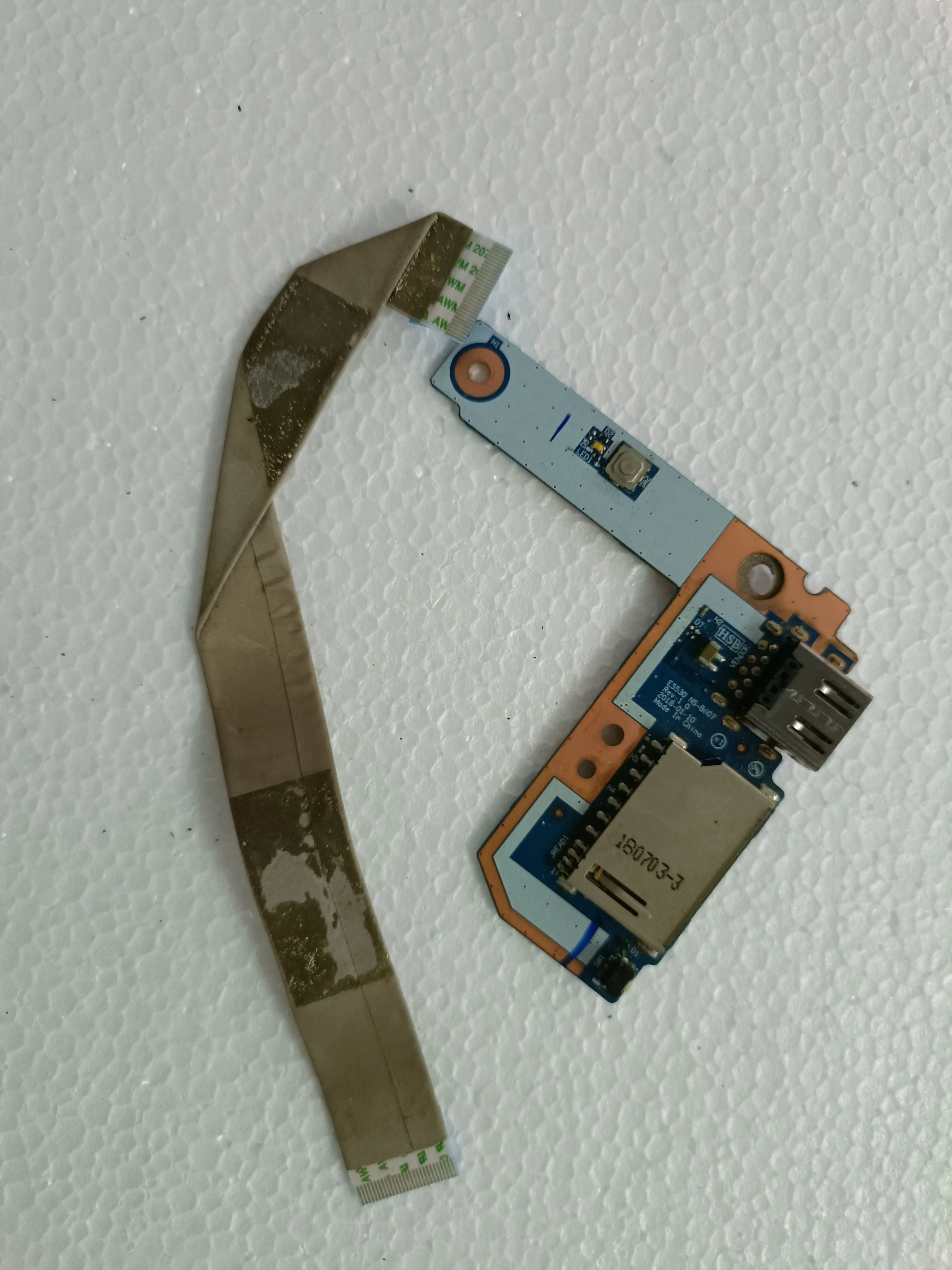 

Used Original for Lenovo 530s-15ikb Xiaoxin Air 15IKBR USB SD Board Ns-b607 I/O Board 5C50R12213 with Cable