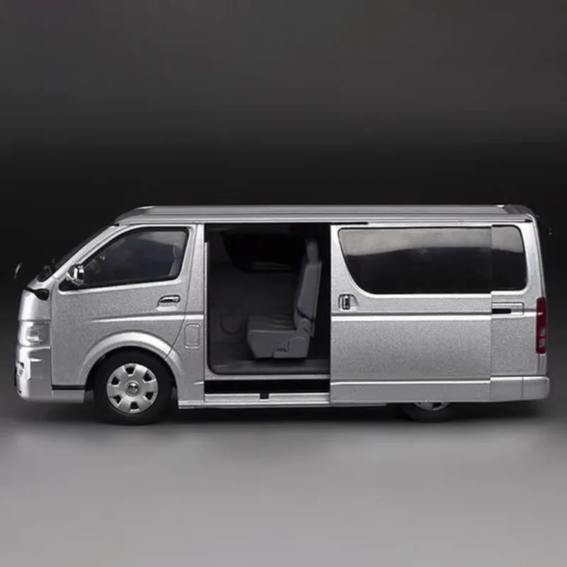 Diecast Original 1:24 Toyota H200 Hiace Van SuperGL Commercial Vehicle Simulation Alloy Car Model Collectible Gift Souvenir Toy