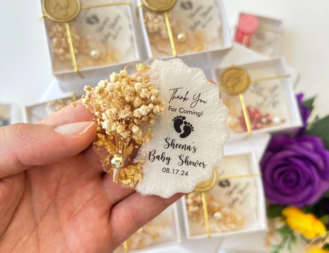 Baby Shower Favors, Baby shower gift ideas, Guest thank you gift, Baby in bloom, Epoxy Magnet, Birthday, Unique, Personalized, G