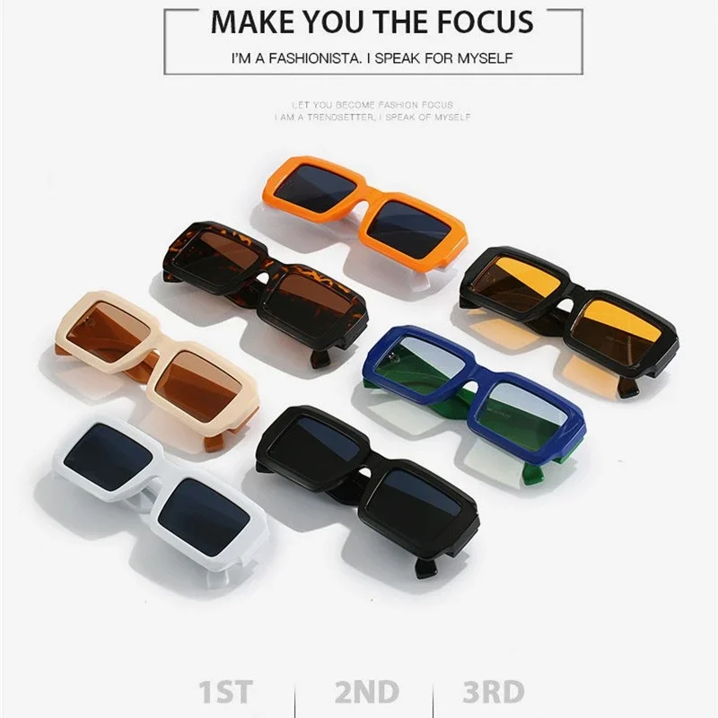 2023 المتضخم مربع النظارات الشمسية النساء Vintage إطار كبير مكافحة UV400 نظارات الشمس الرجال ظلال الموضة مع النقش نظارات الساقين