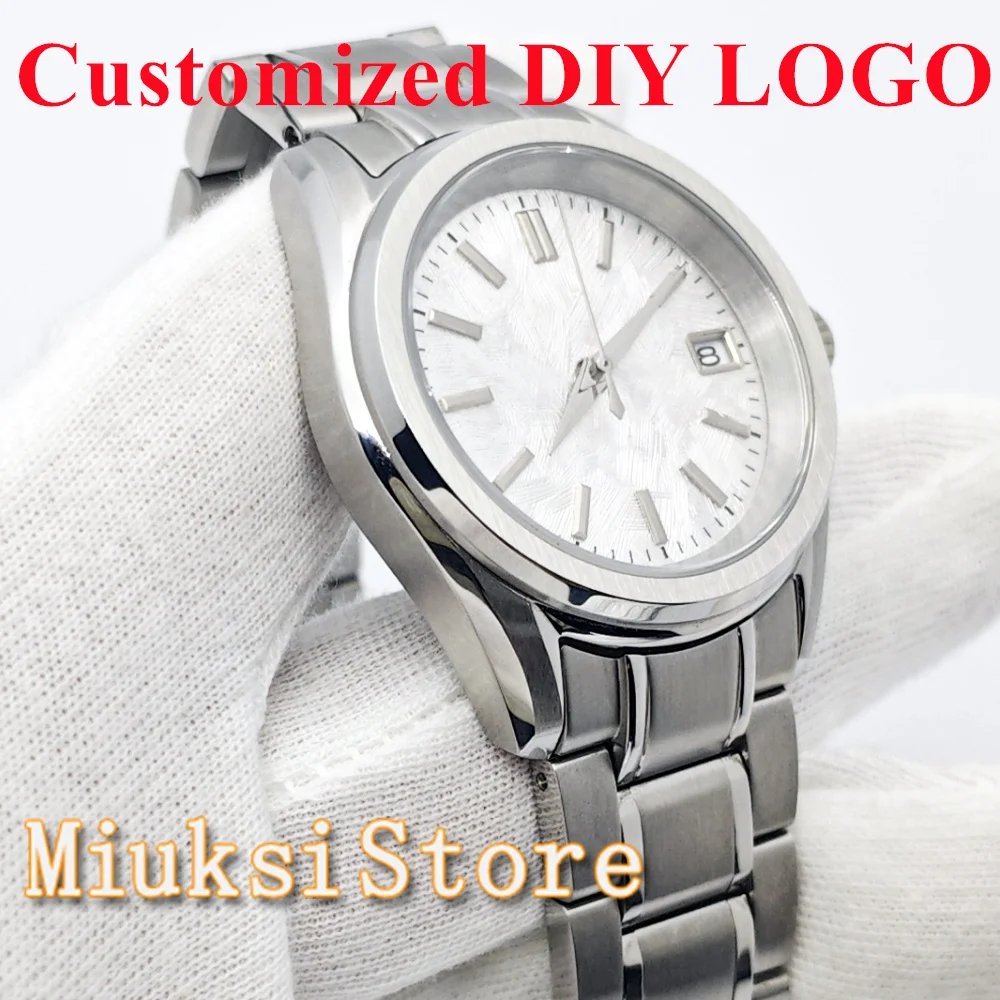 Orologio personalizzato con logo Cassa per orologio in cristallo di zaffiro da 38 mm Quadrante in argento/ lancette adatte per orologio da uomo con movimento automatico NH35