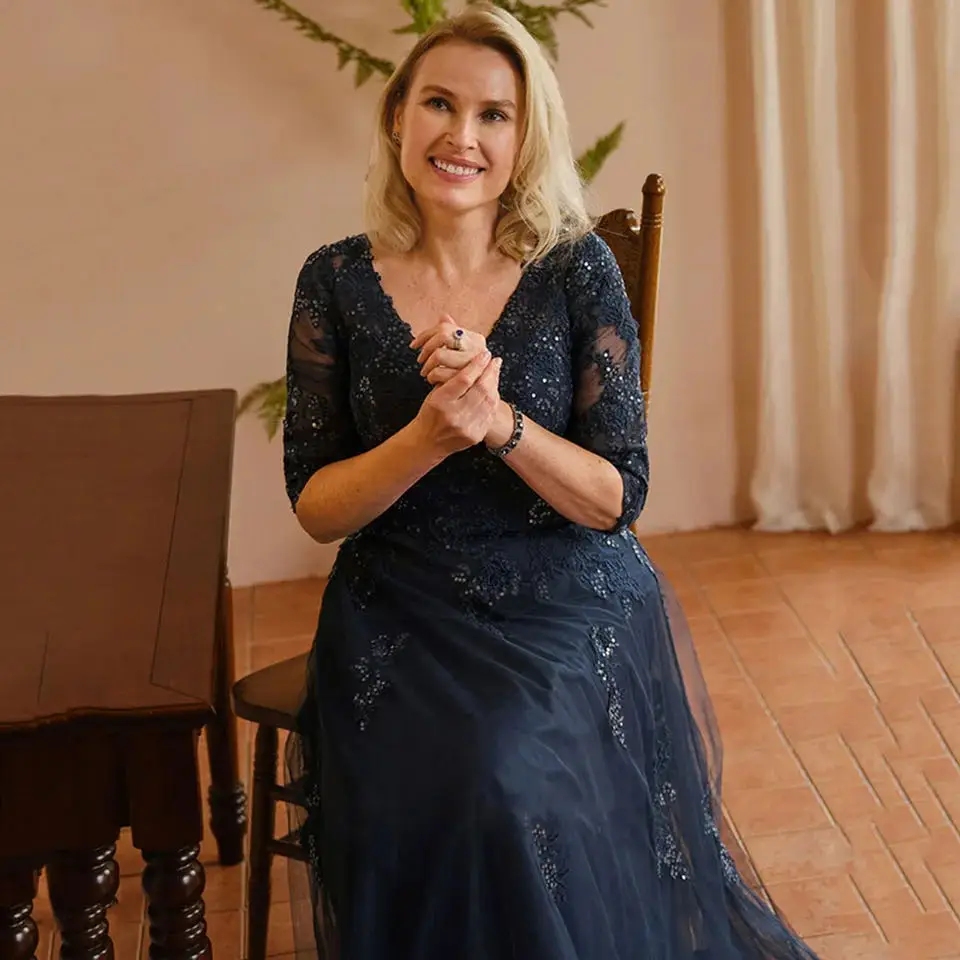 Mãe da noiva vestido com decote em v mangas 3/4 apliques tule uma linha azul marinho plus size 2025 vestido de convidado de casamento personalizado