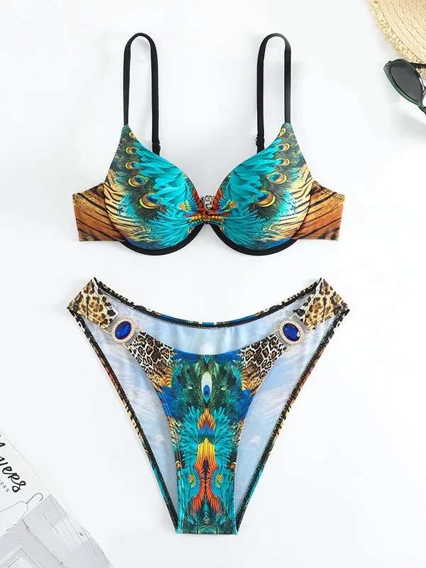 2024 new European and American peacock print steel tray gathering split swimsuit triangular hot spring bikini swimsuit