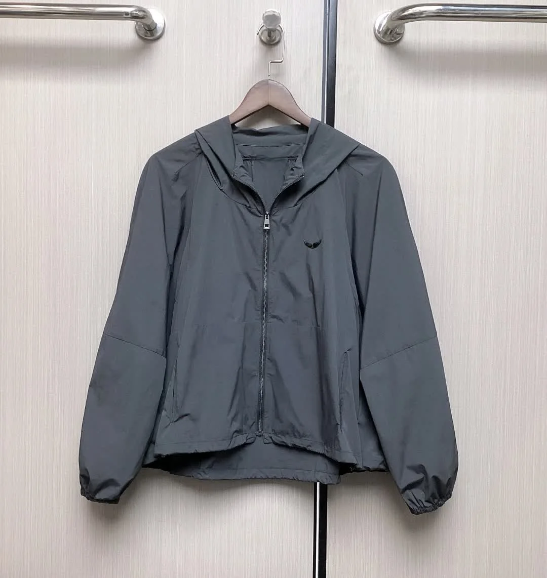 

2025Z new pure color zipper temperament commuting jacket windbreaker jacket