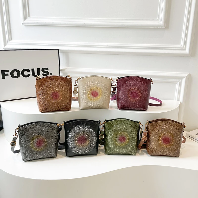Designer Retro Shoulder Bag Women Phone Pocket Fashion Printed Small Square Travel Change Crossbody Purse for Girls Mini Torebki
