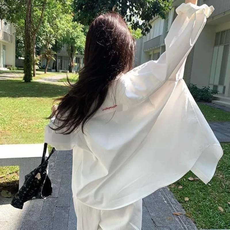

Design Spring Summer Embroidered Versatile Shirt White Sunscreen Shirt Loose French Women's New Thin Cardigan Blouse Coat