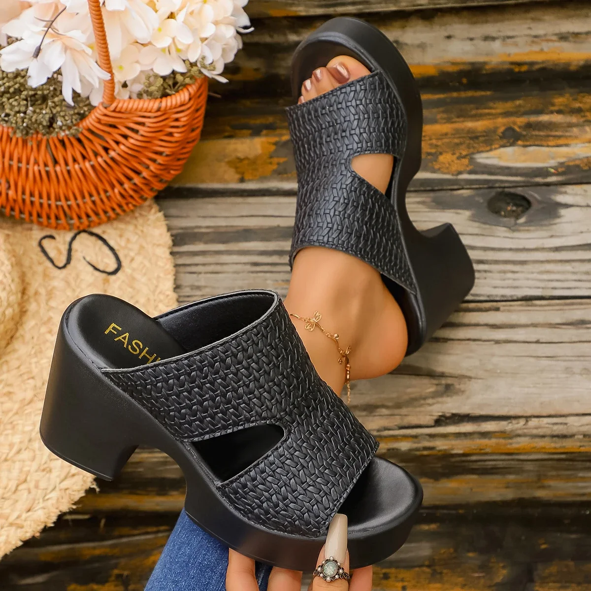 2025 New Women Sandals Open-Toe Thick Platform Sandals Outdoor Chunky Heel Shoes Fashion Minimalist High Heels Shoes for Women