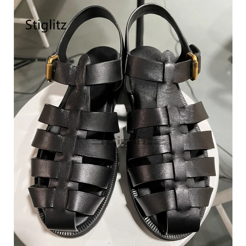 Black Hollow Leather Sandals for Men Summer Casual Beach Shoes Retro Round Toe Layer Cowhide Baotou Outdoor Flats Men's Sandals