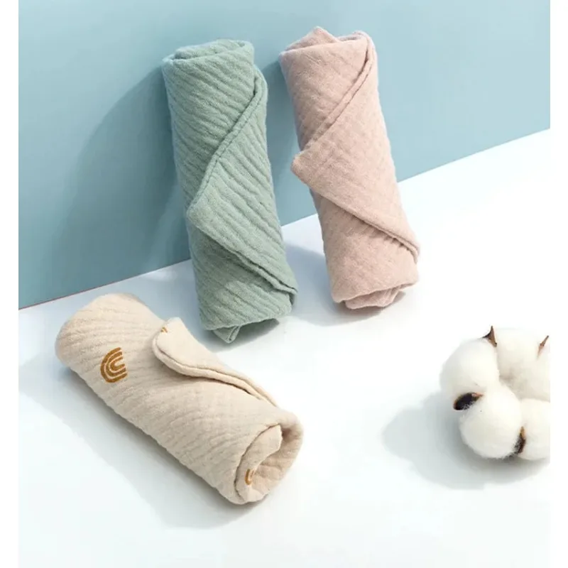 

2/5 шт. многофункциональные хлопковые муслиновые салфетки для младенцев, легко моющиеся, случайный цвет, полотенце для вытирания слюны, мягкая салфетка для отрыжки младенцев