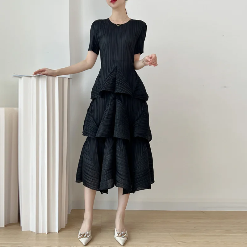 

Round Neck Stretch Slim Waist Cake Pleated Midi Dress for Women Solid Color Ruffles Party Wedding Clothing Female Summer Dress