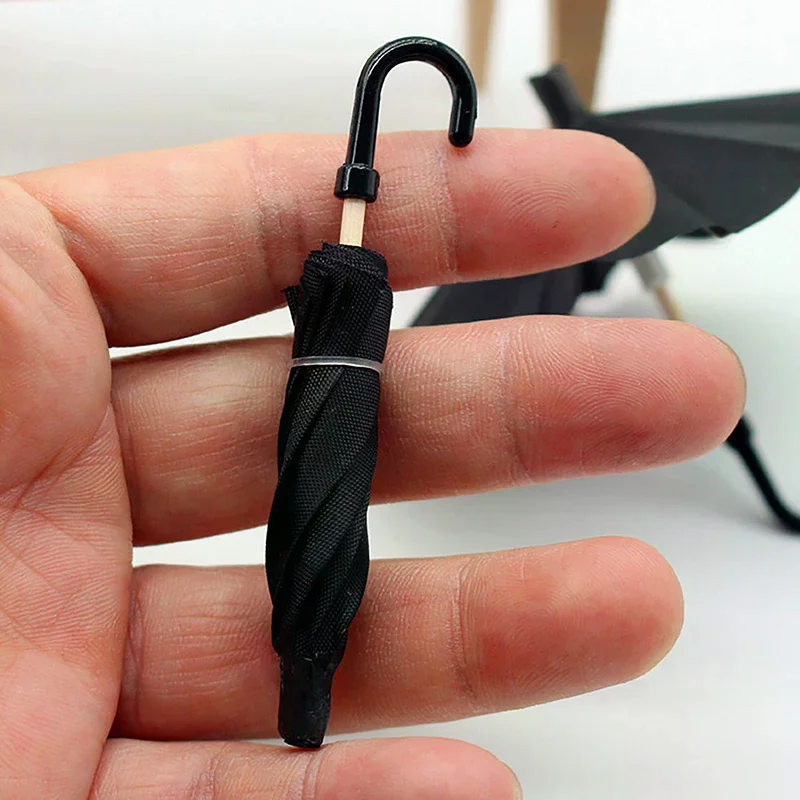 

1:12 Dollhouse Miniature Simulation Mini Black Umbrella Model Toys Accessories Decoration Retro Miniature Scene Ornaments