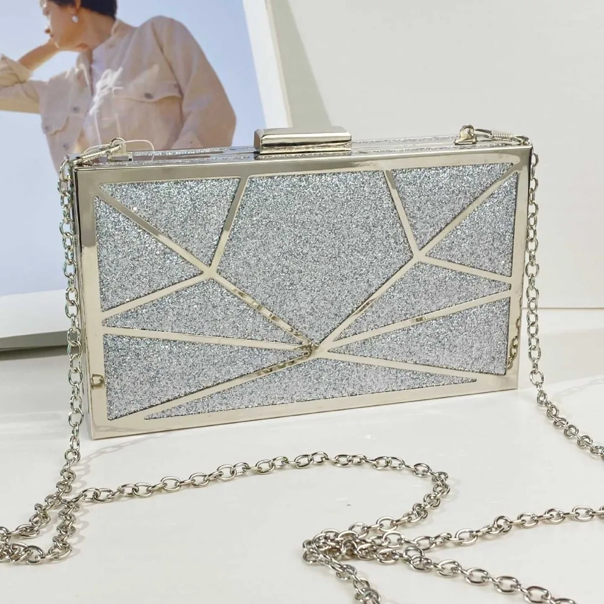 Small Square Metal Frame Dinner Flash Clutch Bag Party Dress Clutch Messenger Dinner