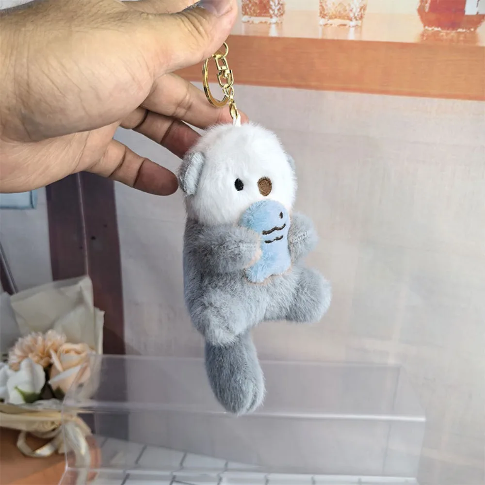 

Animals Doll Holding Fish Cartoon Otter Keychain Soft Stuffed Plush Otter Bag Pendant Fluffy 16cm Otter Plush Keyring Unisex