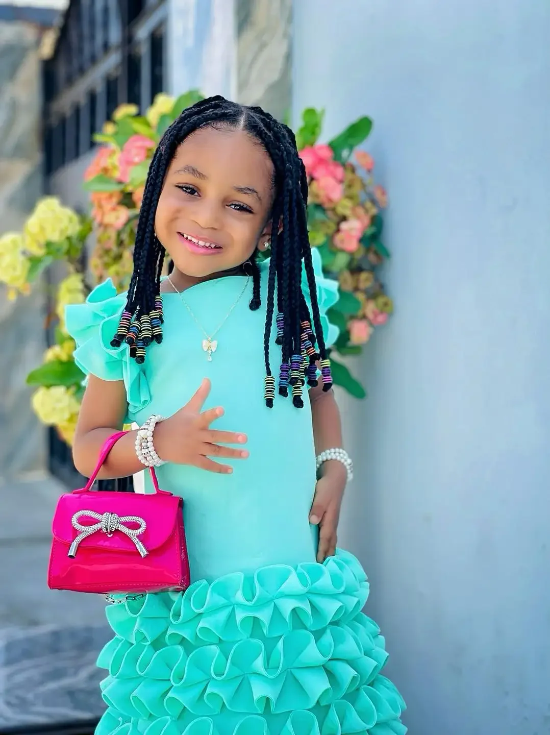 Abiti da festa di compleanno per bambina verde menta Abito da ragazza di fiori personalizzato con volant da sposa Abito da prima comunione per bambini personalizzato