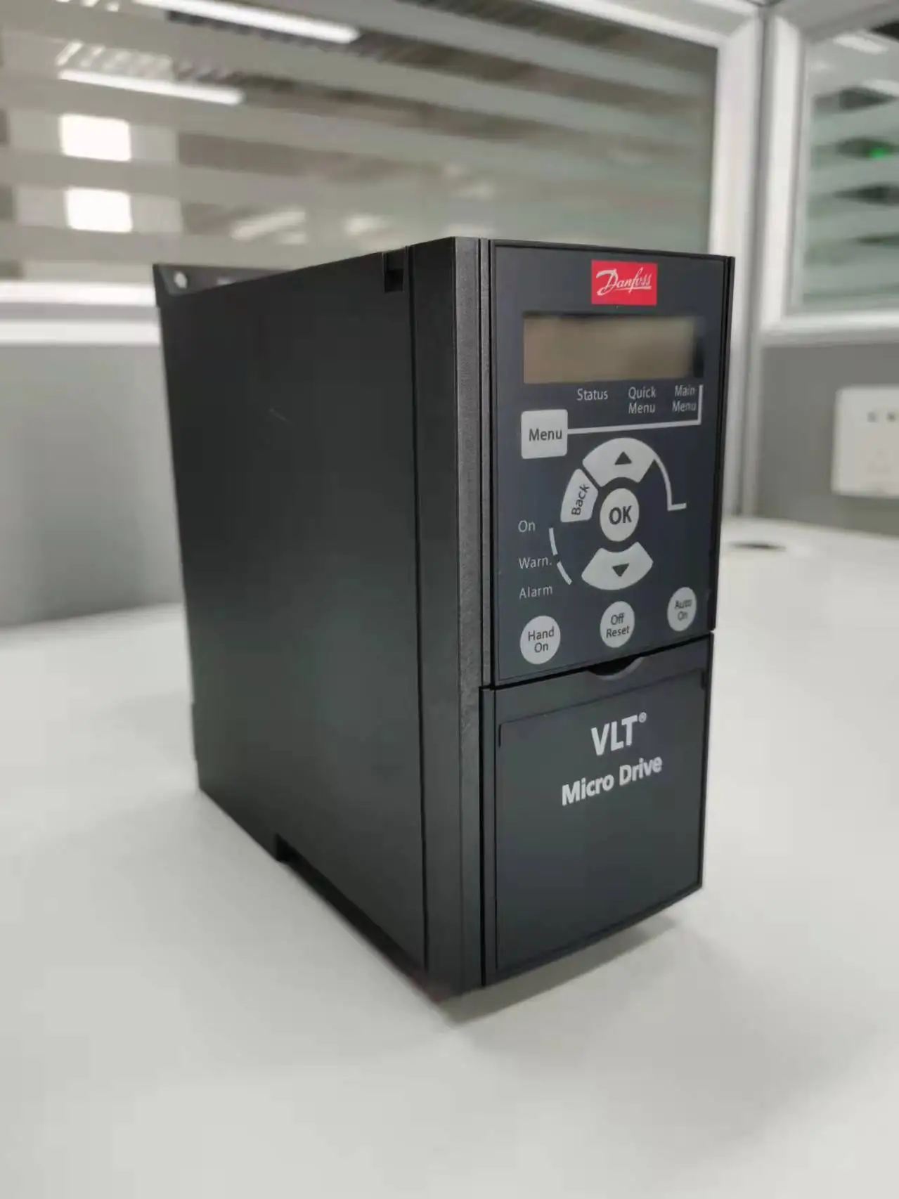 High Quality Danfoss VFD Inverters & Converters danfoss Inverter FC-051P7K5T4E20HXBXCXXXSXXX