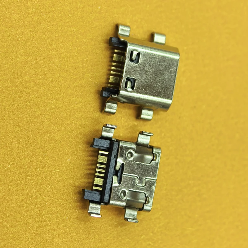 Samsung Galaxy J Series Dock Connector - close-up view