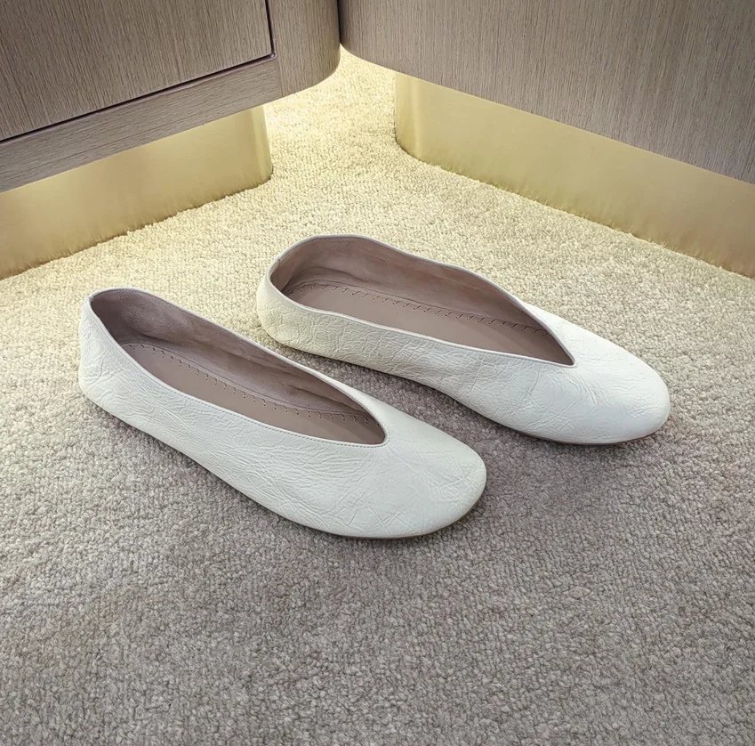 Slip On Design Mother Shoes Comfortable Flats Shoes Casual Folded Shoes Soft Split Leather Female Footwear Fashion Shoes E002