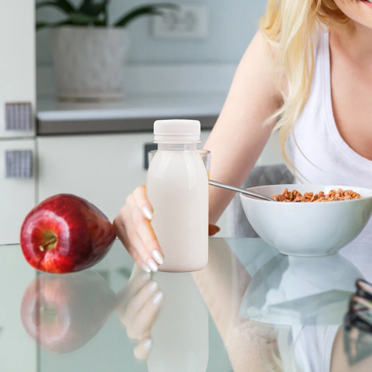 

6pcs 100ML Small Plastic Milk Small Juice Leakproof Milk Bottles Portable Beverage Bottles Plastic Water