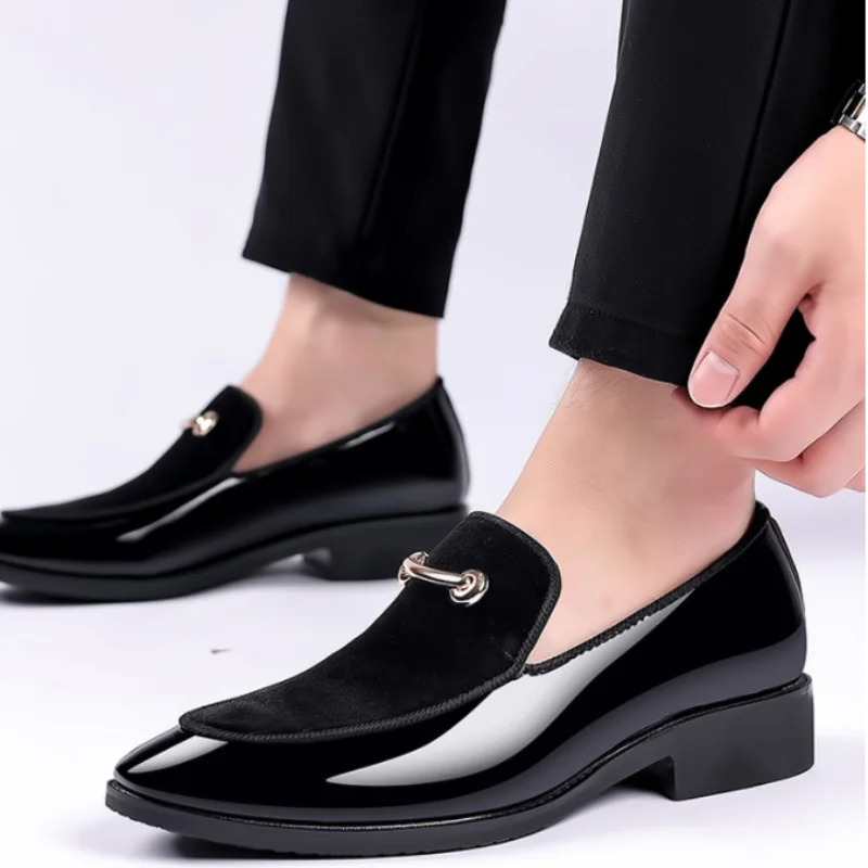 British Suede Patent Leather Casual Men Shoes Korean Version Trend Loafers Marriage Men Shoe Hair Stylist Single Shoe Dress Shoe