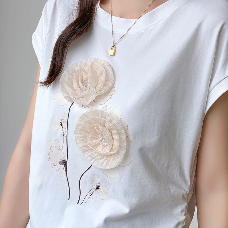 M-3XL 95Cotton Summer Short Sleeve T-Shirts Women 2024 O Neck Floral Appliques Slim Waist Designer Tops Girls Trendy White Tees