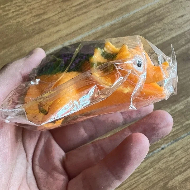 ของเล่นไดโนเสาร์เป่าลมแปลกใหม่: ชุดสัตว์การ์ตูน 4 ชิ้น ใช้งานได้ 3 รูปแบบ ทั้งเป็นของขวัญ/เซอร์ไพรส์งานปาร์ตี้/เครื่องมือบำบัด