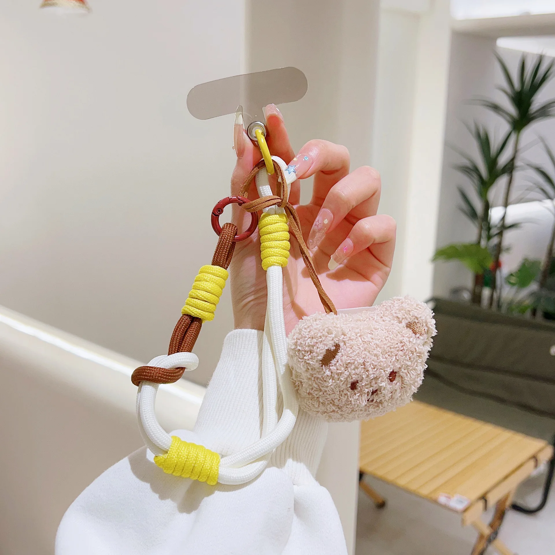 

Kawaii Cartoon Plush Bear Phone Chain Fuzzy Luxury Phone Clip Lanyard Women Fashion Anti-Lost Rope Keychain Gifts