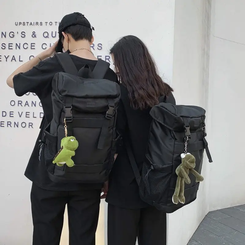 Mochila para homens e mulheres mochila de grande capacidade simples casual saco de viagem à prova dwaterproof água esportes ao ar livre viagem montanhismo saco