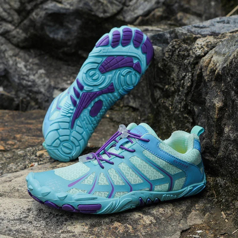 

Ultralight Hiking Shoes for Men Breathable Fly Wave Sneakers Men Plus Size Outdoor Sport Shoes for Women Camping Trekking Shoes