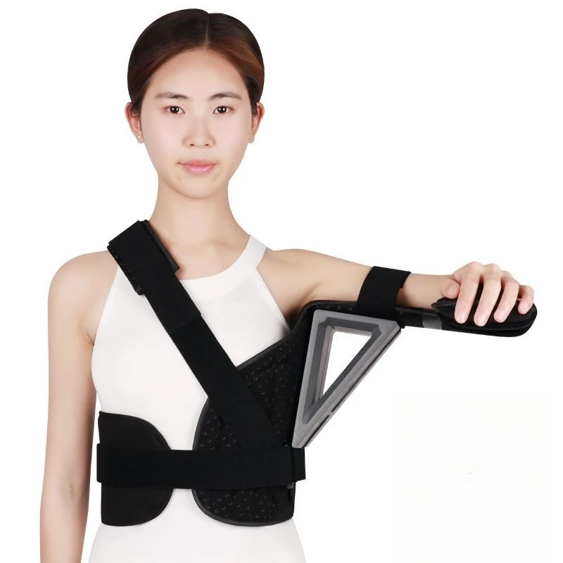 Humeral fracture after shoulder abduction fixation brace and shoulder