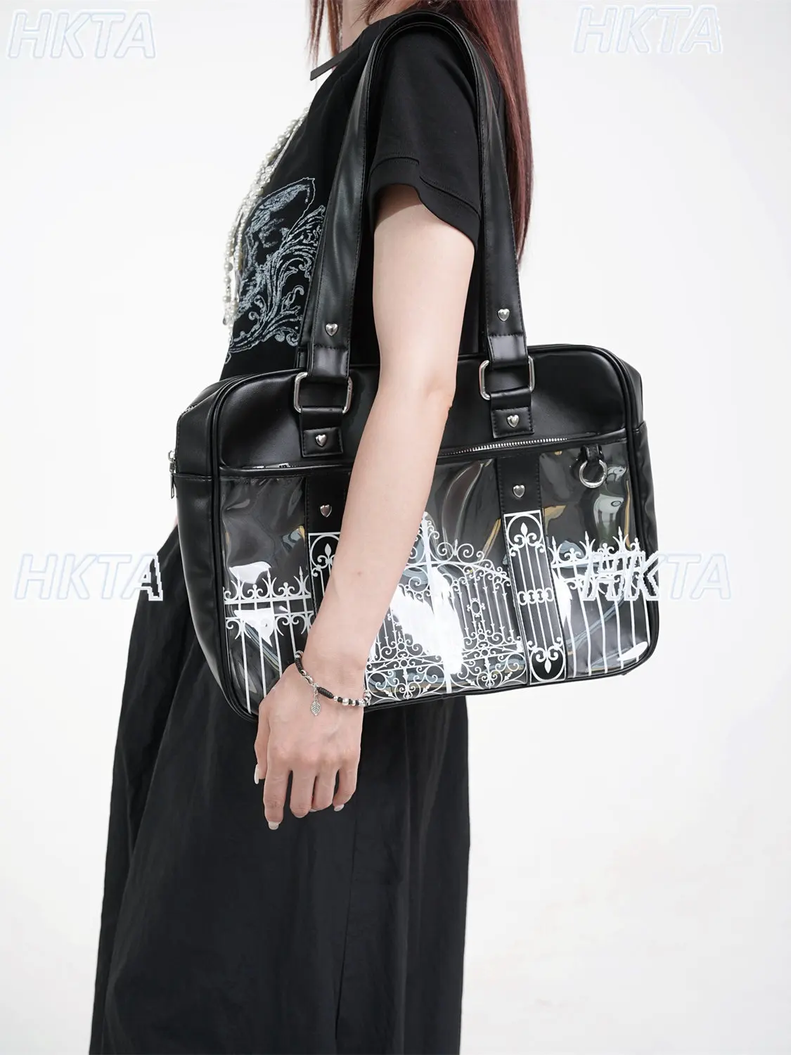 Dark Gothic Versatile Iron Art Shoulder Bag Large Capacity Underarm Bag for Women Original Design Subculture Y2k Pain Handbag