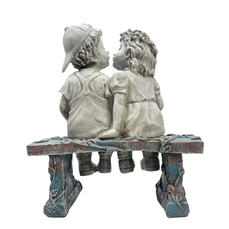 Outdoor resin garden decoration kissing child statue