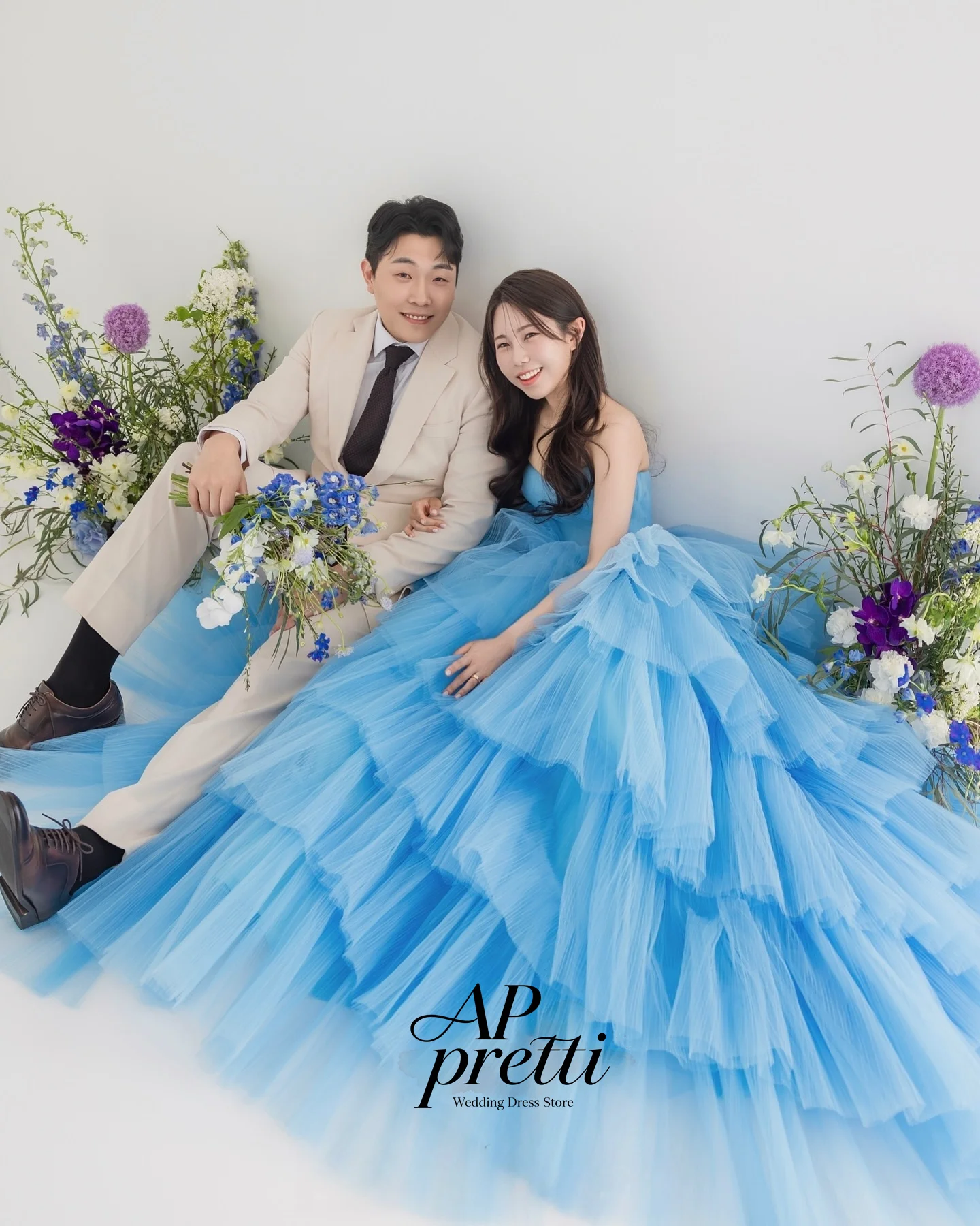 AP Pretti Fairy Tulle Korea Wedding Dress Photo Shoot Ball Gown Floor-Length Customized Strapless Bridal Gown 웨딩드레스 Sleeveless