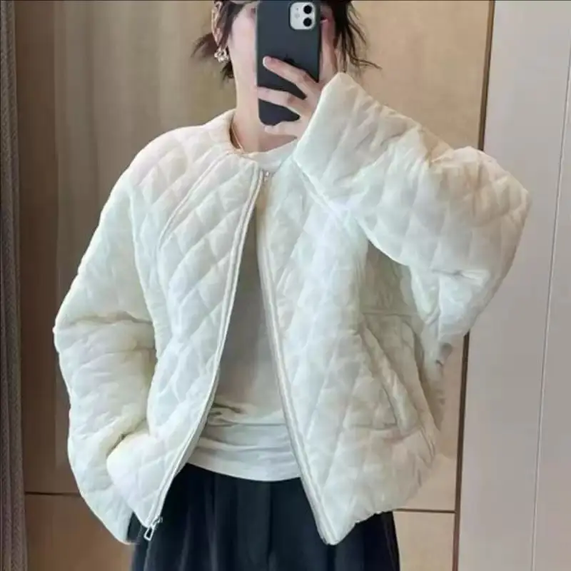 

Korean Velvet Splcing Cotton Coat Women's 2025 New Winter Short Style Sewing Thread Zipper Design Round Neck Cotton Coat Top