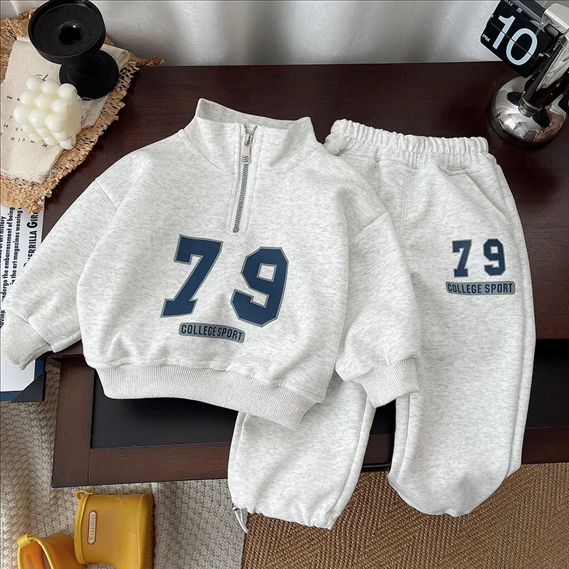 

Boys spring 2025 new fashionable long-sleeved collar half-zip suit baby spring sweater baby children sports 80-120cm