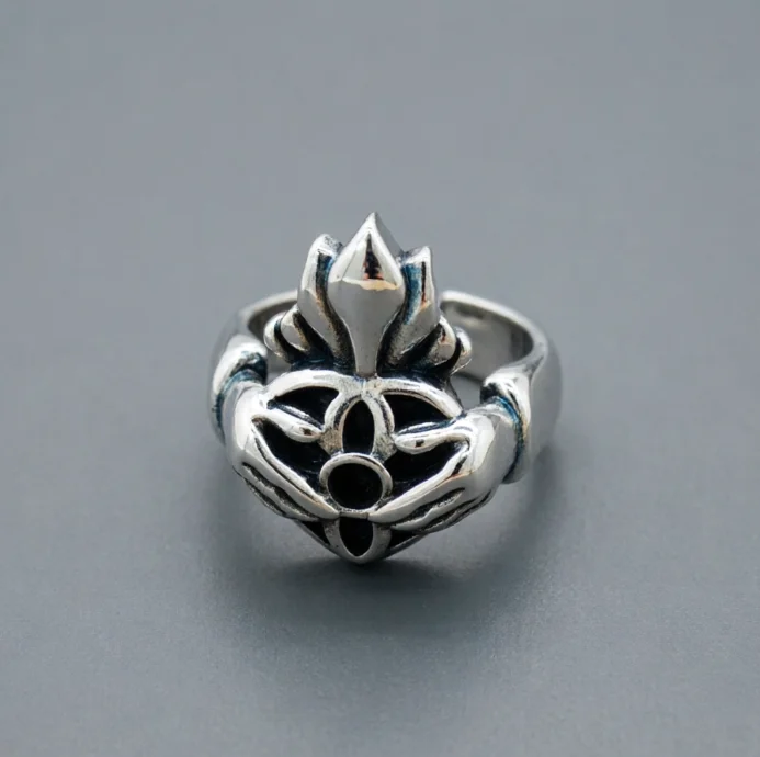 

S925 pure silver European and American punk style peach heart men's ring cherry blossom finger ring men's index finger ring sing
