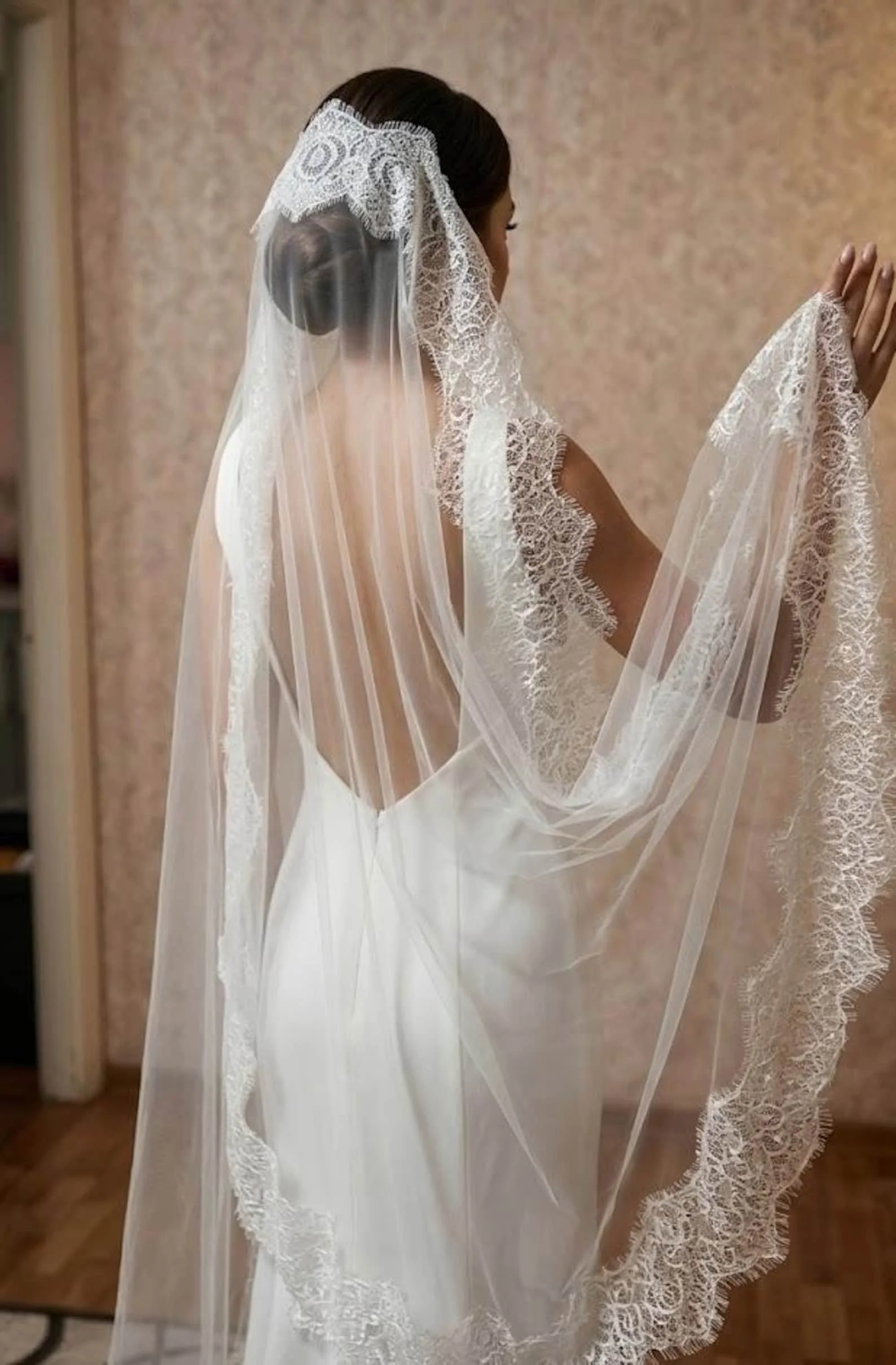 velo-da-sposa-in-pizzo-stile-cattedrale-romantico-velo-nuziale-con-bordo-in-pizzo-velo-in-tulle-a-strato-singolo-mantilla-in-tulle-morbido-con-bordo-in-pizzo-fatto-a-mano