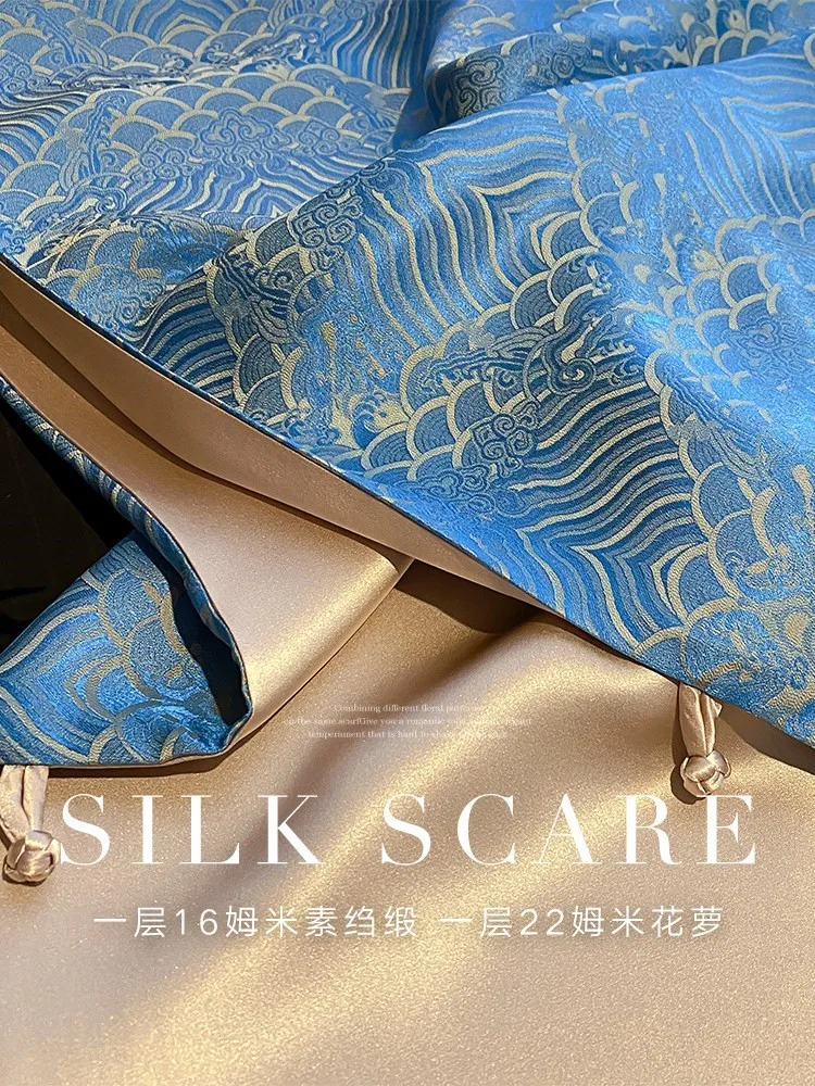 A blue flower lily silk scarf gift box is given to the elders It can be paired with double-layer buttoned cheongsam shawl and