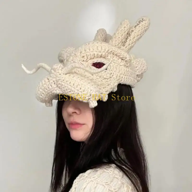 49MF Crocheted Hat Winter Eye-catching Bucket Cap Ancient China Creature Picture Prop