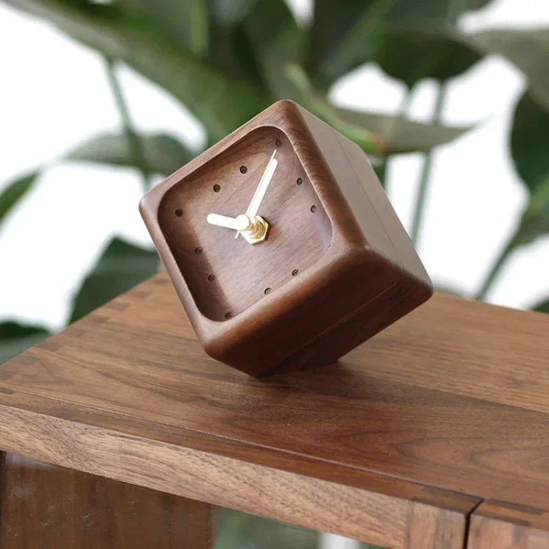 Silent Desk Clock Black Walnut Timepiece Circular Creative Watch for Bedroom Unique Decorative Table Clock for Home Office