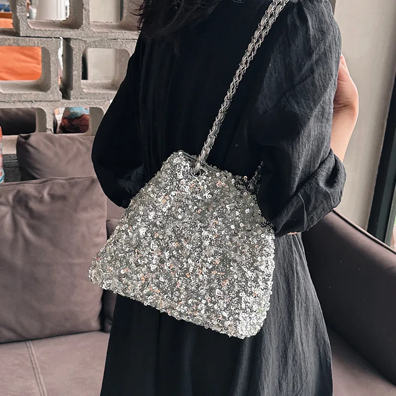 Korean Style Sequins Bucket Bag Glitter Bag Women\'s New Silver Chain Single Shoulder Bag Personalized Black Crossbody Bag