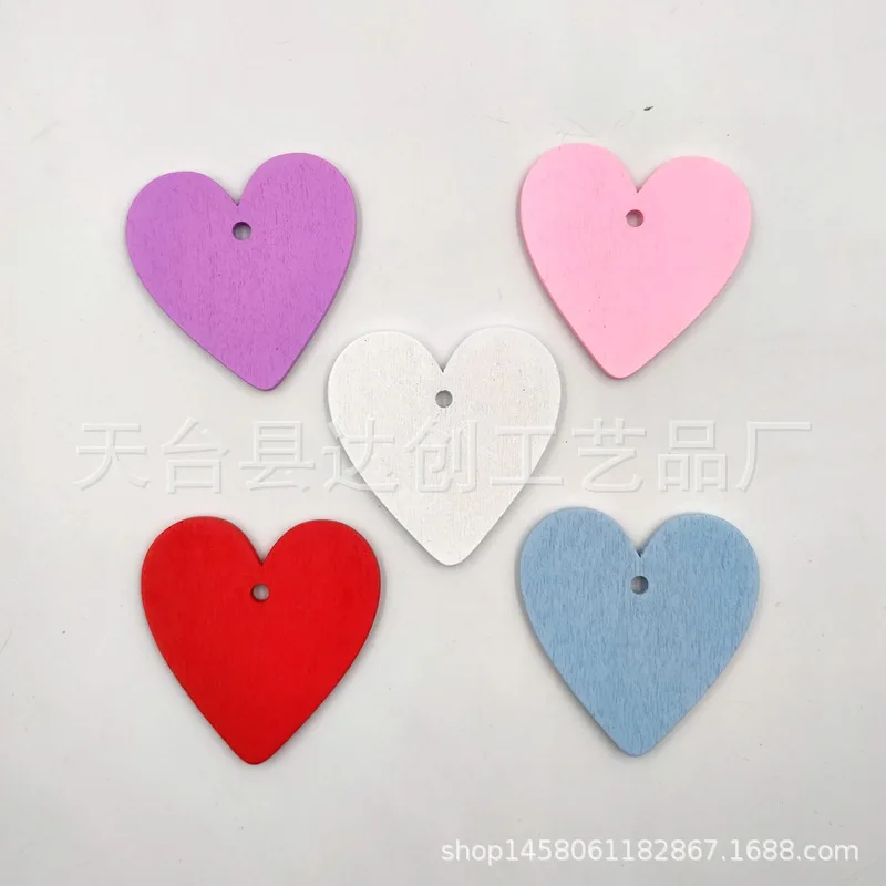 

10 packs of 4CM colored love wood chips DIY wooden colored heart-shaped pendant signed small blackboard, with hemp rope