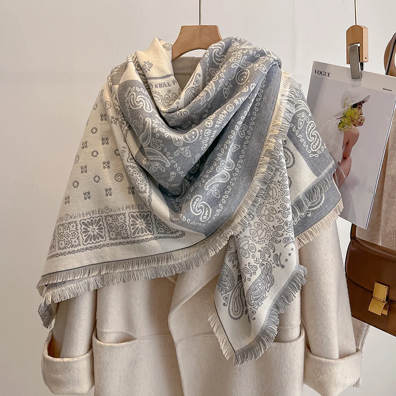 2025, Luxusmarke, Winter-Damen-Kaschmirschal – abstrakt bedruckter Schal mit Quasten, Pashmina-Bandana und eleganter Poncho – Detail 12