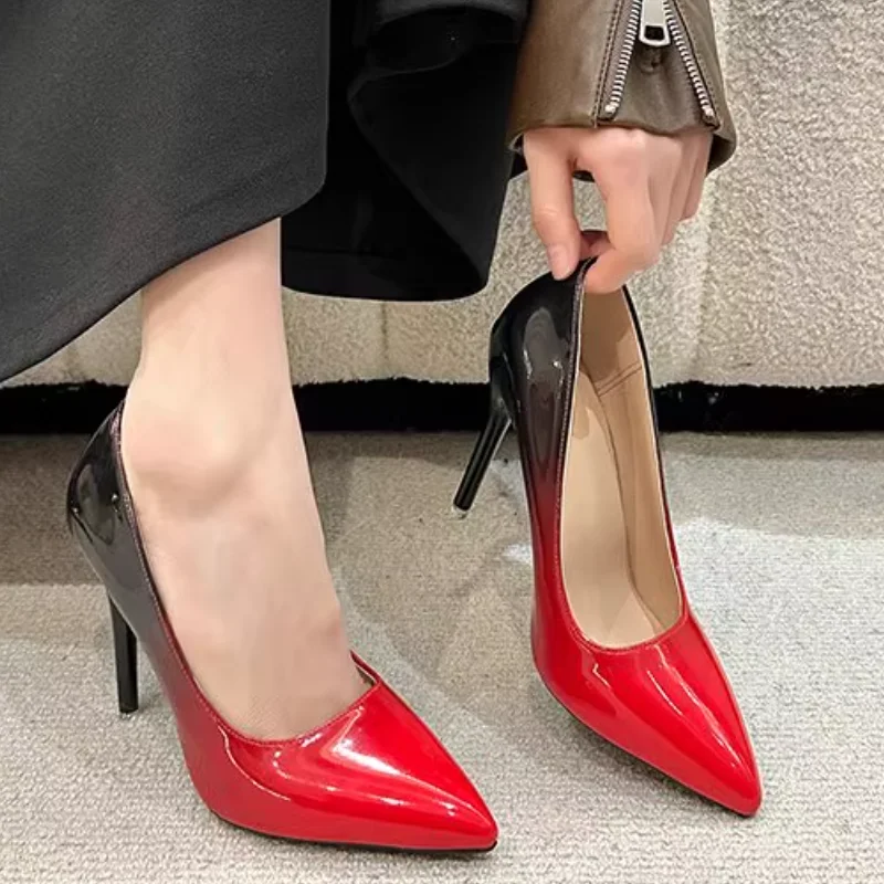 

Весна/осень 2023, модные лакированные туфли на высоком каблуке с градиентом, сексуальные тонкие каблуки, мелкие открытия, туфли-лодочки, женская обувь