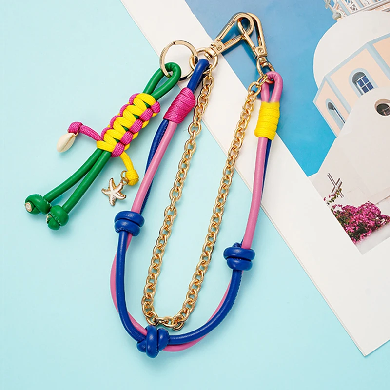 

Original Hand-woven Bag Robot Pendant Leather Chain Mini Robot Fashion Multi-functional Handmade Robot Car Keyring Bag Pendant