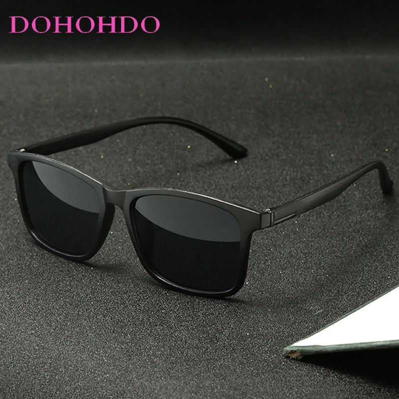 

2026 Classic Small Square Outdoor Sports Sunglasses Man Women Vintage Brand Designer Shades Driving Cycling Travel Eyewear UV400