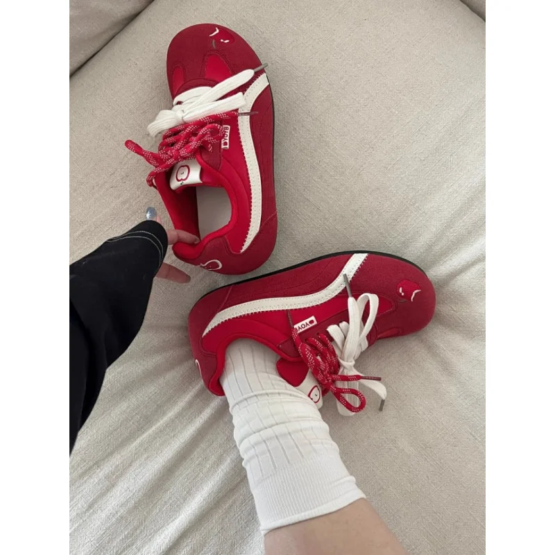 أحذية التدريب الألمانية النسائية 2025 ربيع الخريف جديد حار موضة أحذية رياضية غير رسمية أحذية بيضاء مريحة #2