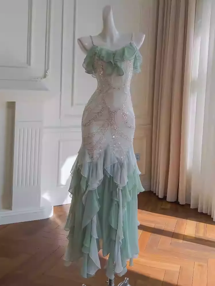 Luxury Fashion Mermaid Spaghetti Strap Tiered Ruffle Beading Sequin Original Fabric Modest Elegant Evening Prom Party Dress