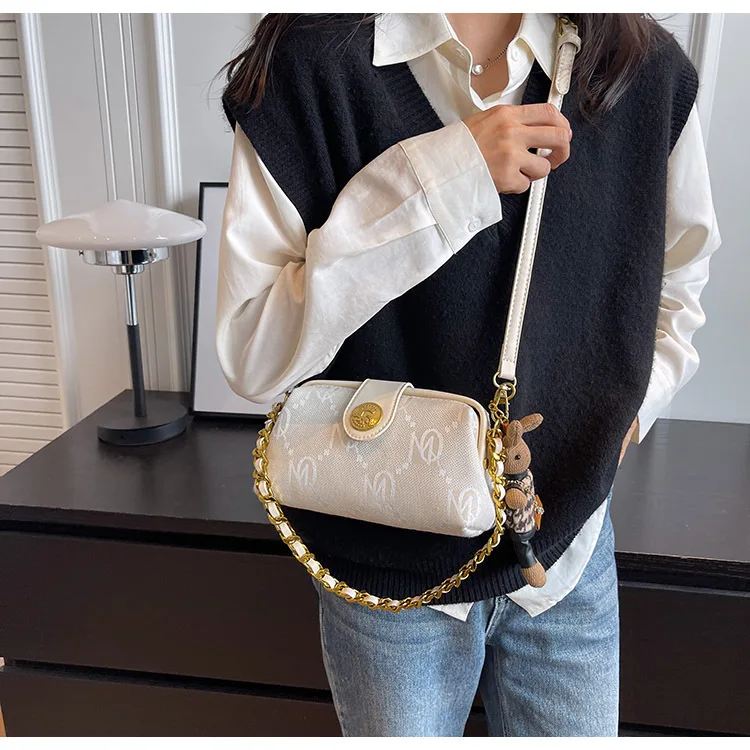 

Women's 2025 Retro High-End Armpit Bag - Euro-American French Trend Shoulder Clip Versatile Messenger Bag