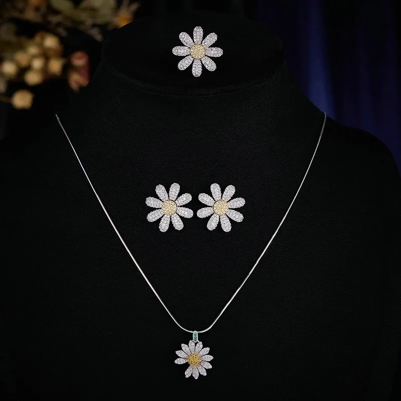 

Summer Daisy Sunflower Earrings Necklace Ring Jewelry Set Niche Light Luxury Pure Silver Clavicle Chain