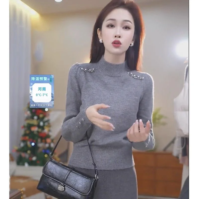 سترة نسائية رمادية شبه سلحفاة وأكمام طويلة سترة جوكر 20226 للربيع والخريف قميص محبوك متقدم جديد قميص دافئ